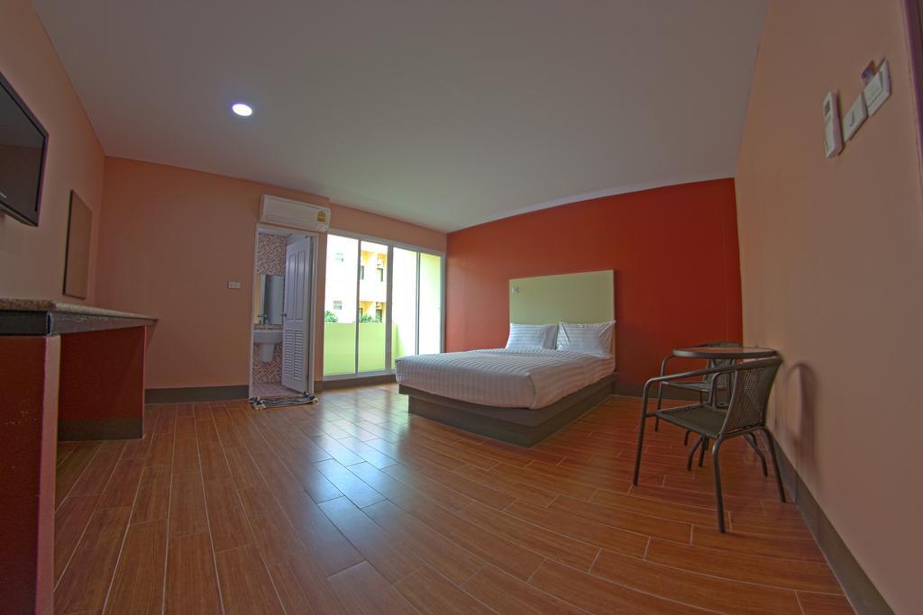 Central Park Hotel Singburi Dış mekan fotoğraf