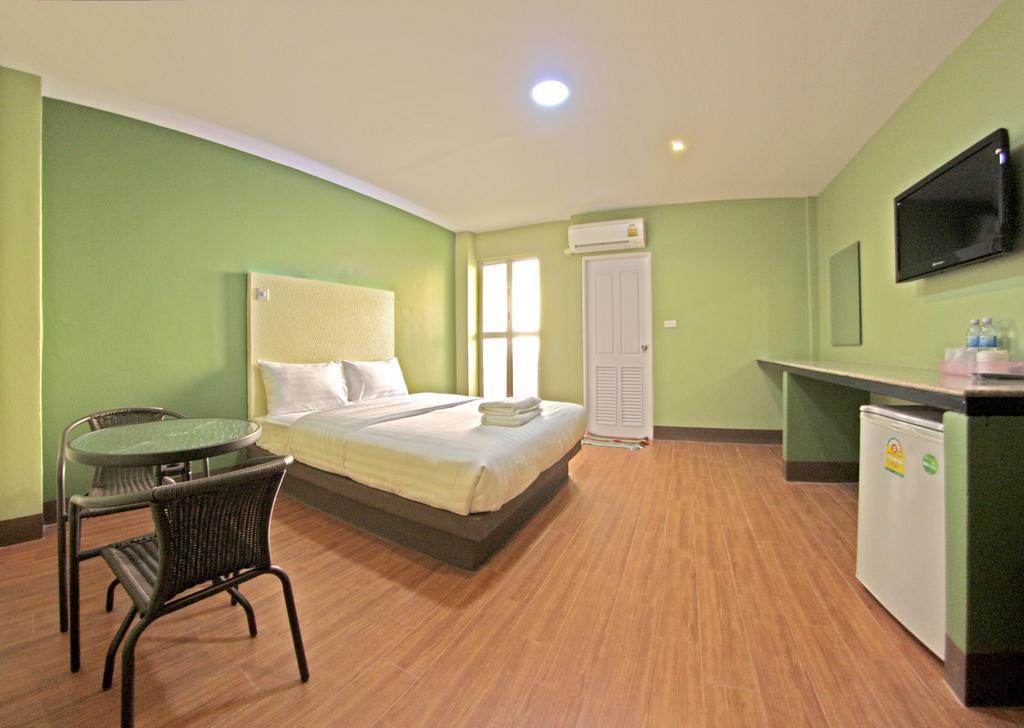 Central Park Hotel Singburi Dış mekan fotoğraf