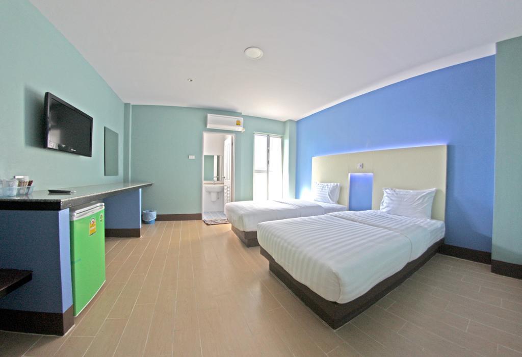 Central Park Hotel Singburi Dış mekan fotoğraf