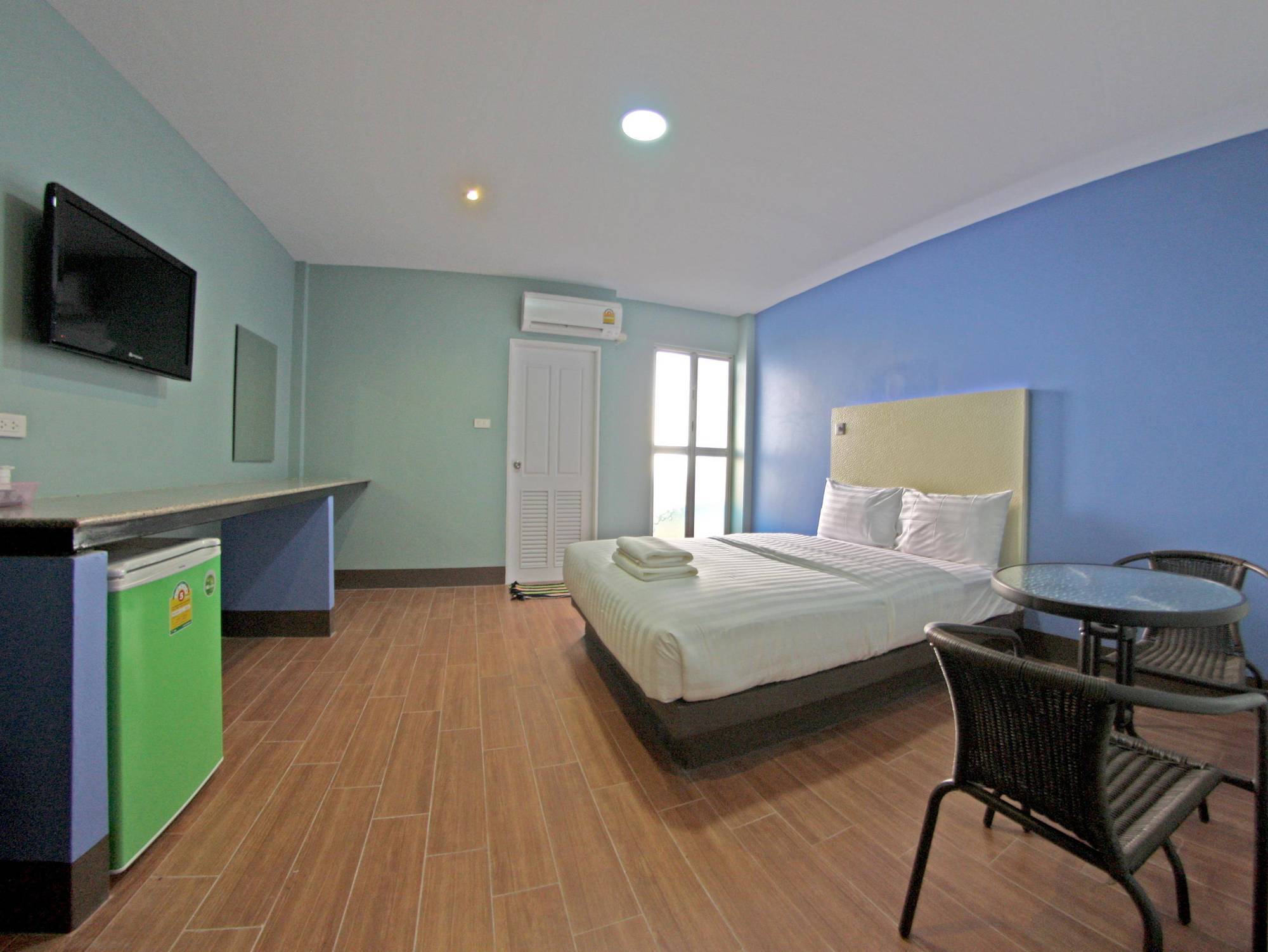 Central Park Hotel Singburi Dış mekan fotoğraf