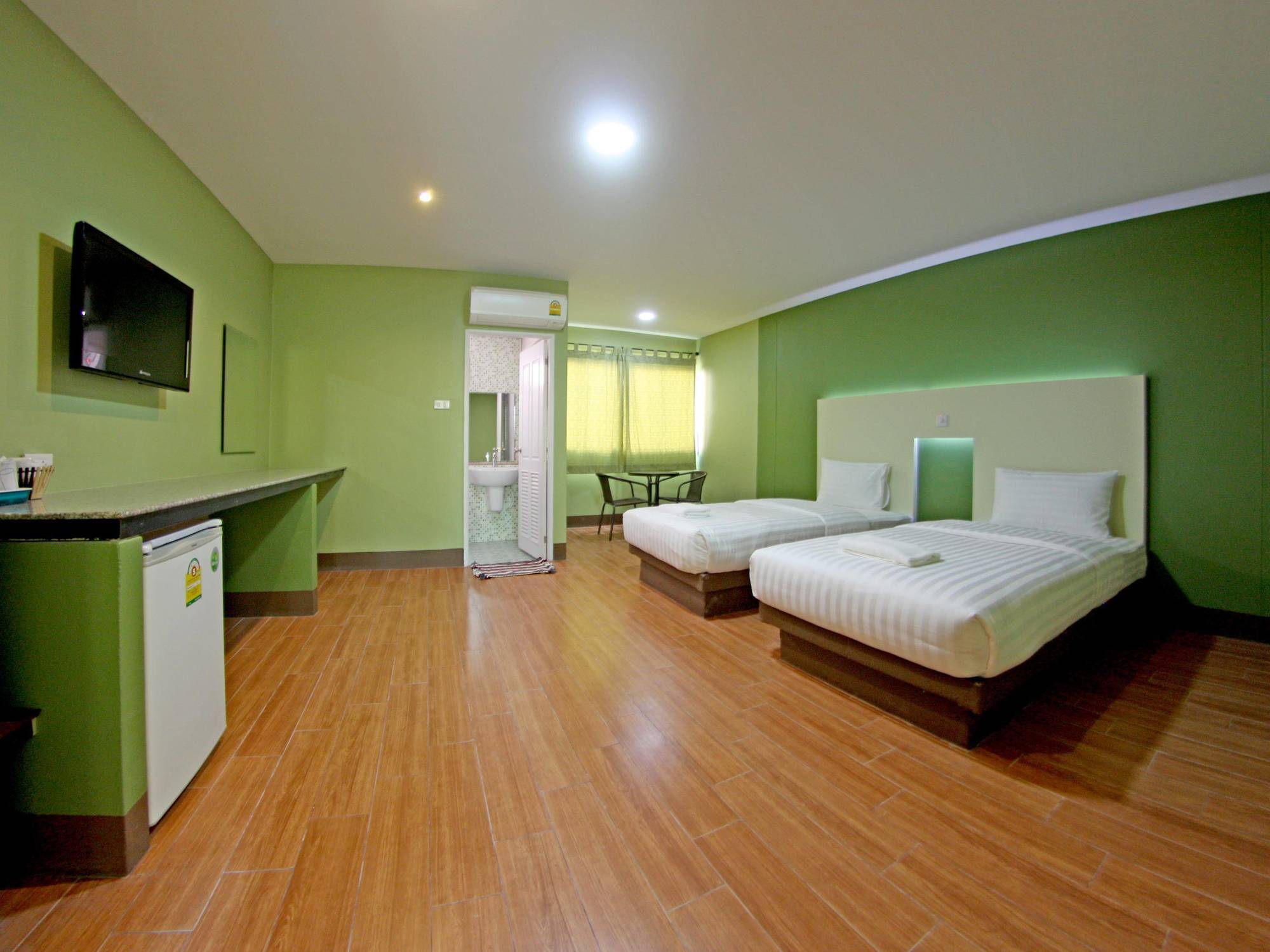 Central Park Hotel Singburi Dış mekan fotoğraf