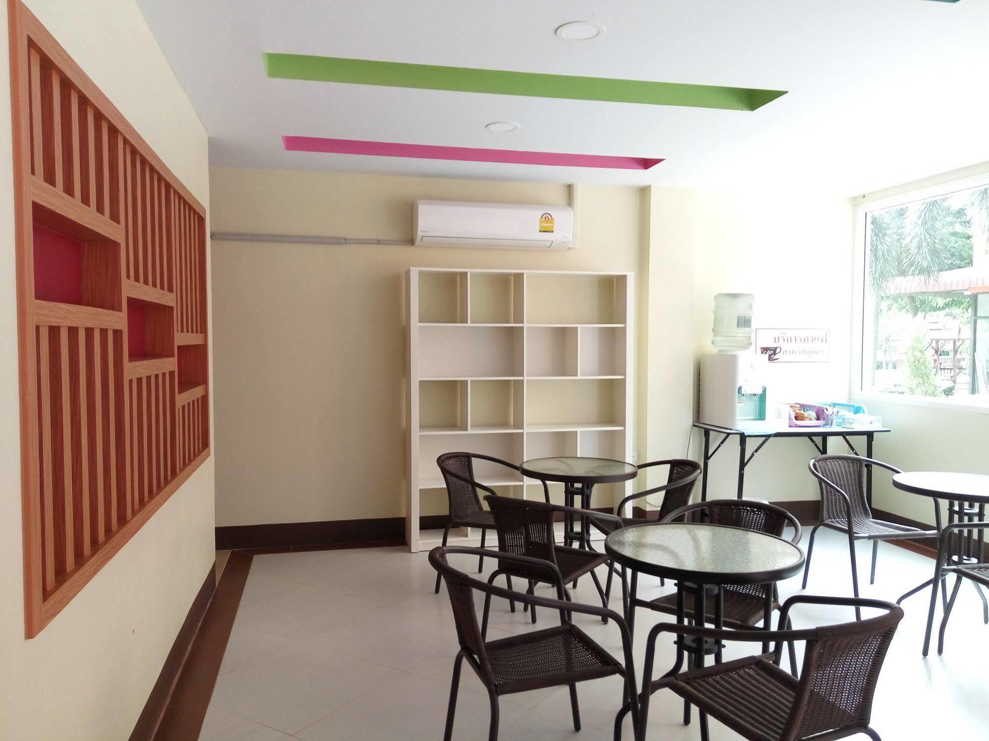 Central Park Hotel Singburi Dış mekan fotoğraf